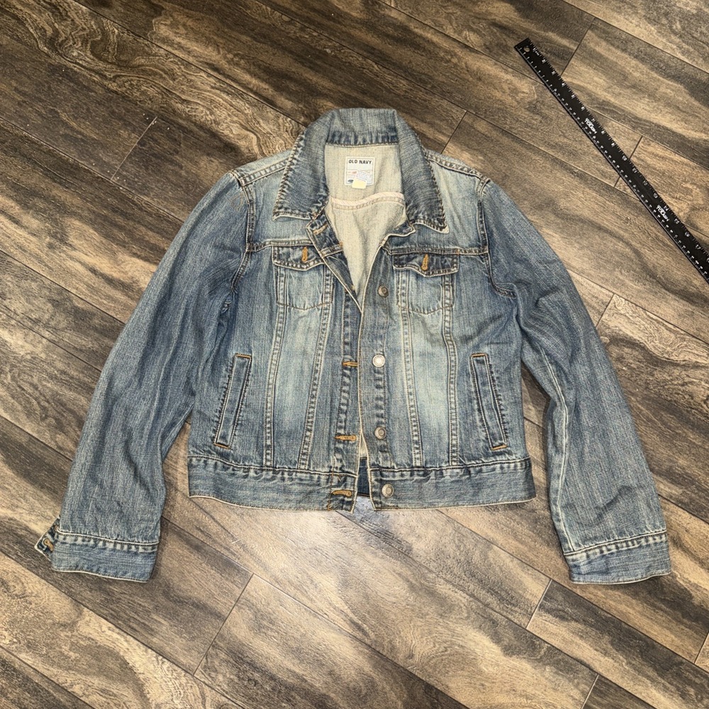 Old Navy Classic Medium-Wash Denim Jean Jacket Distressed Light Fading Women's L